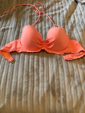 Victoria’s Secret bikini top sz 34b